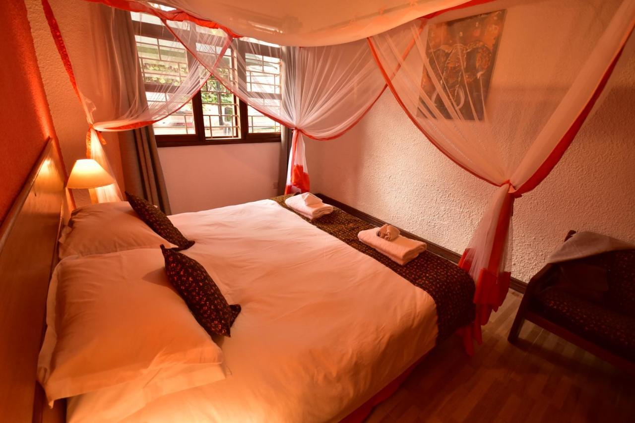 Hotel Elementis Entebbe Esterno foto